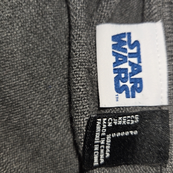 H&M Darth vader sweater size sm - Picture 5 of 5